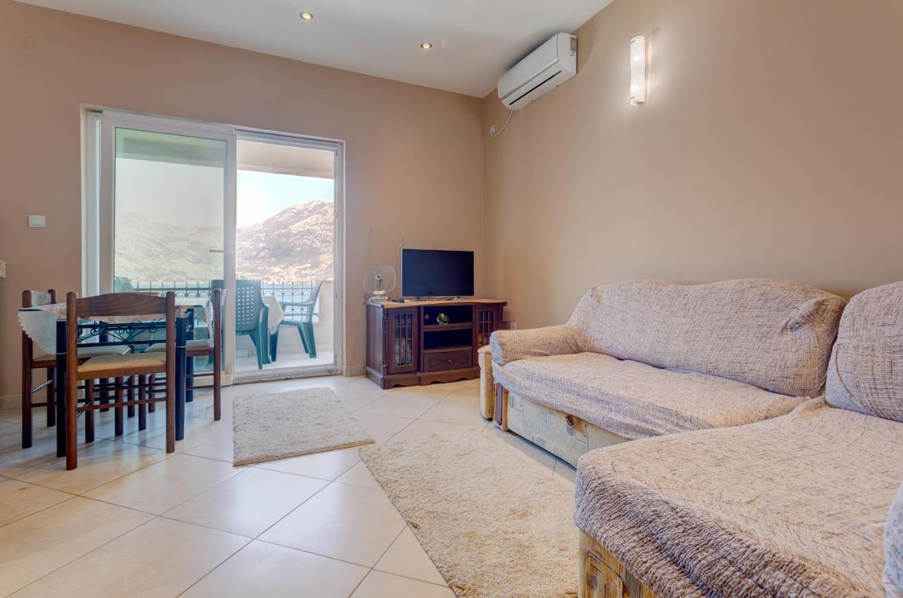 La Castagna Apartments Kotor Eksteriør billede