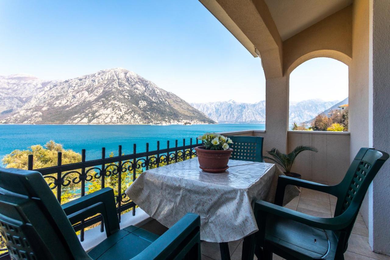 La Castagna Apartments Kotor Eksteriør billede