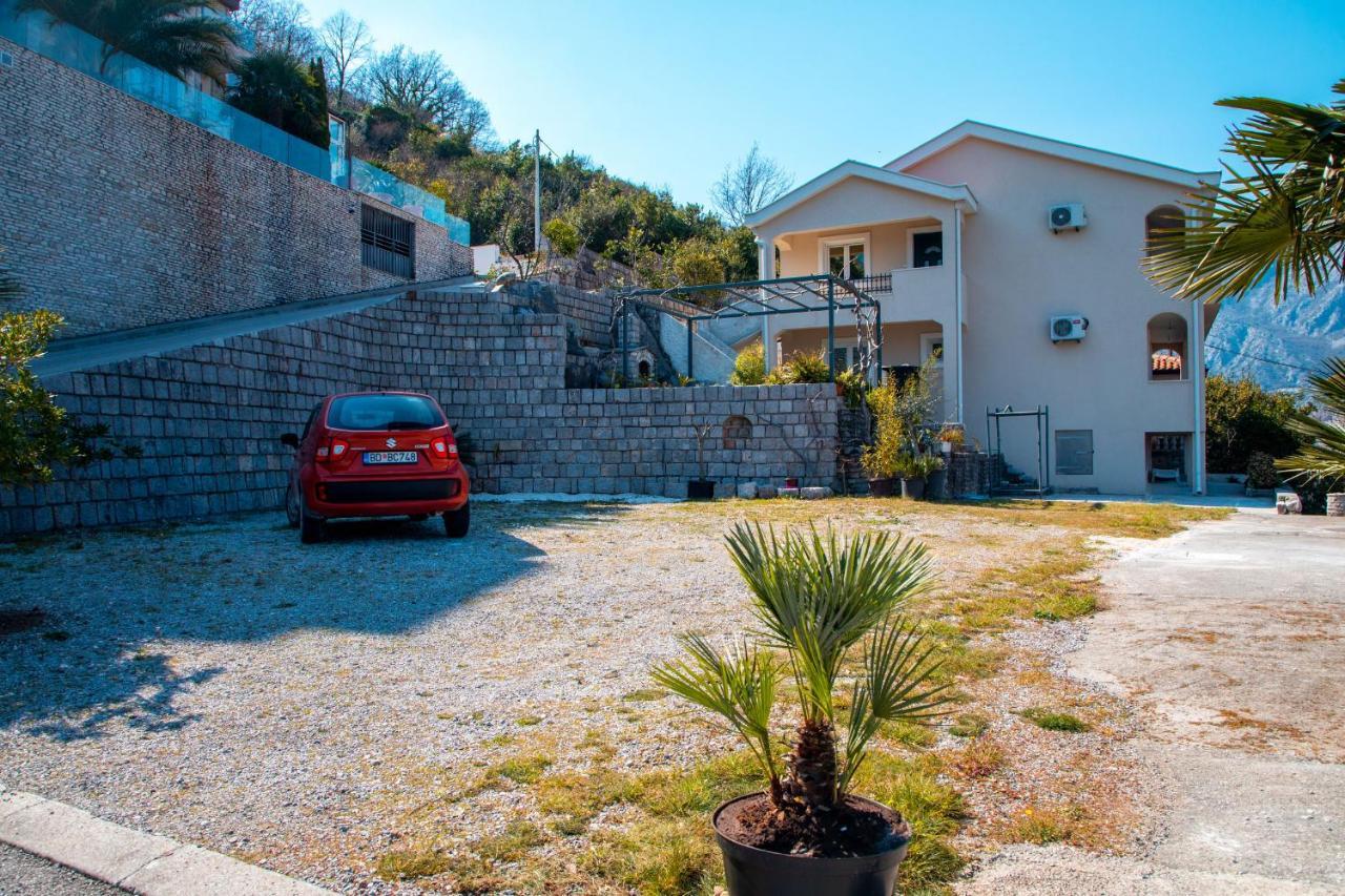 La Castagna Apartments Kotor Eksteriør billede